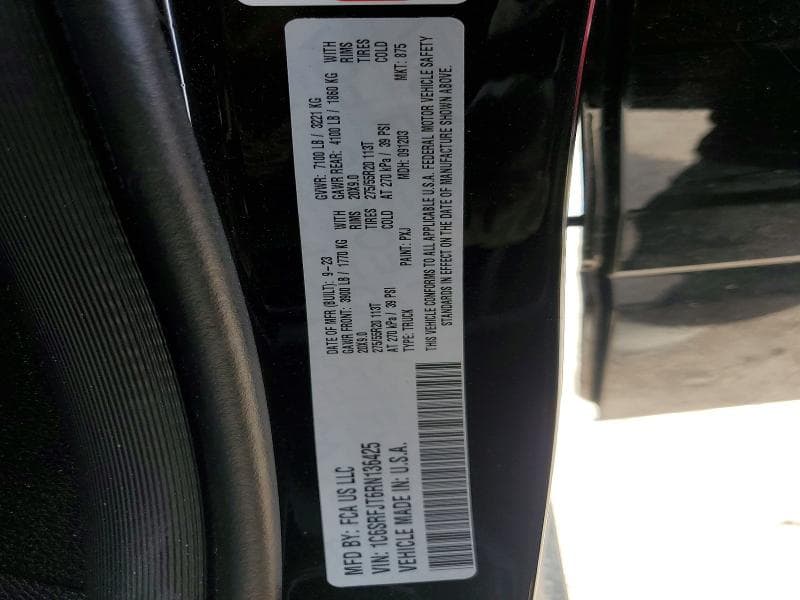 2024 RAM 1500 LARAMIE 13