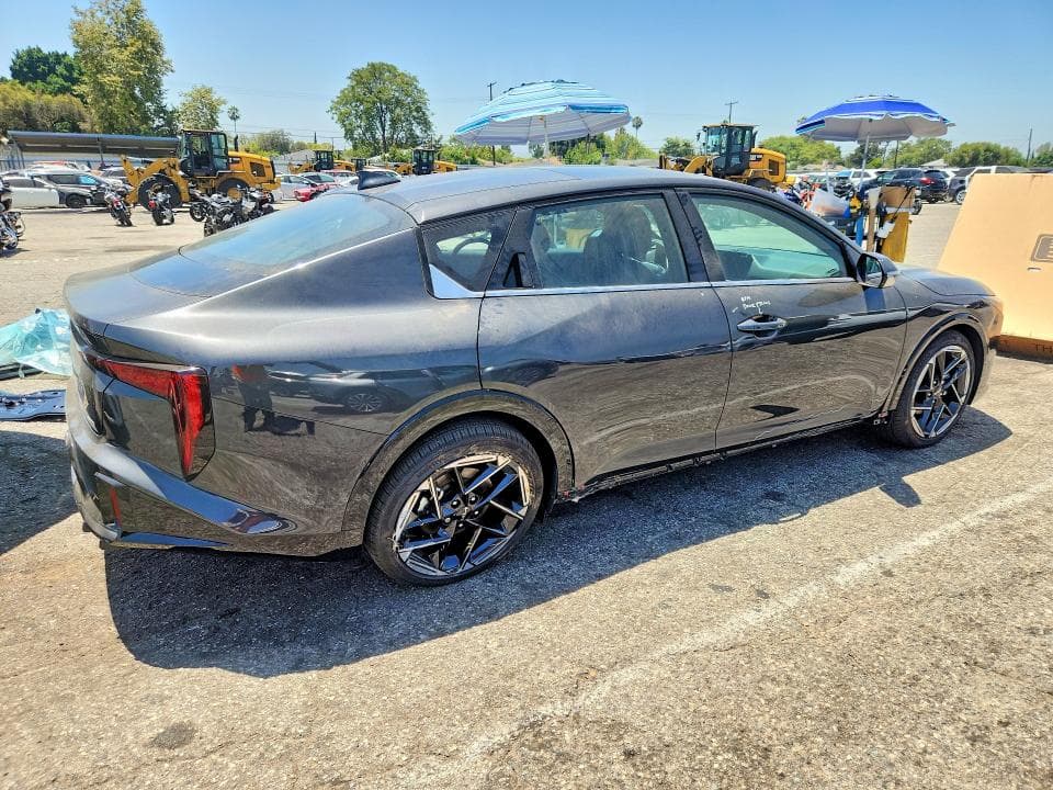 2025 KIA K4 GT LINE 3