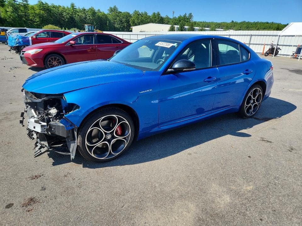 2022 ALFA ROMEO GIULIA SUPER - 1