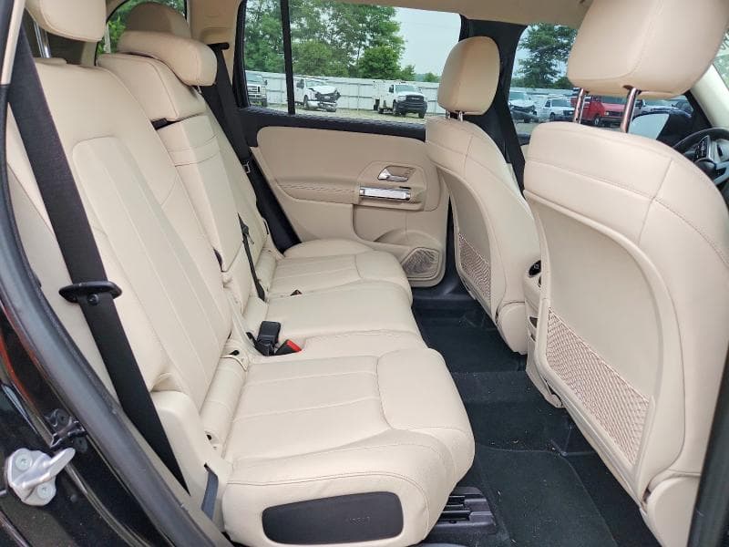 2020 MERCEDES-BENZ GLB 250 11
