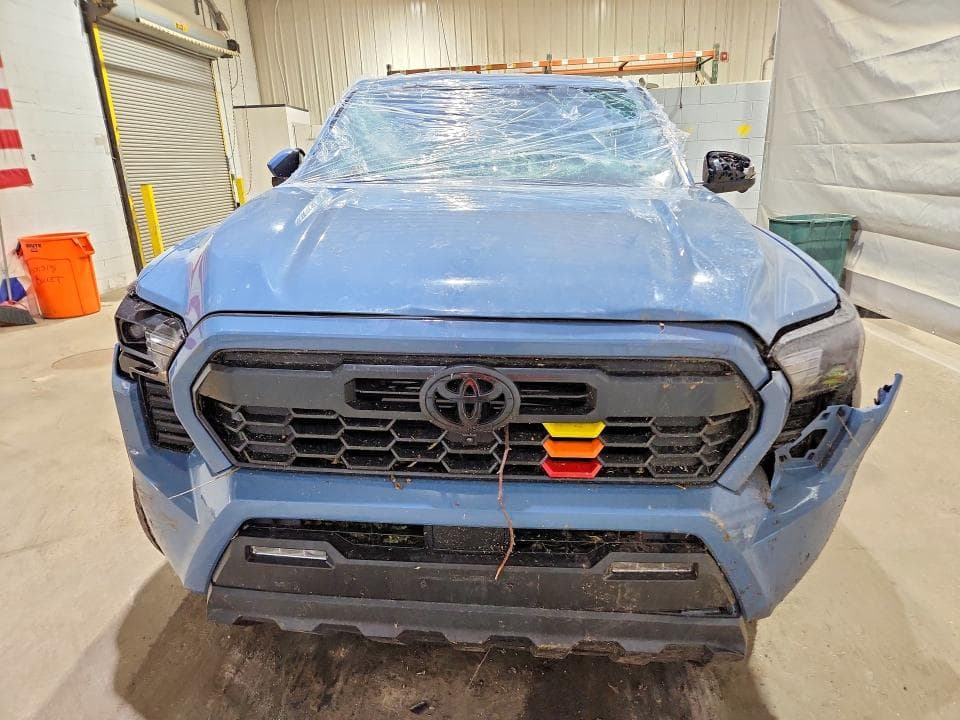 2026 TOYOTA TACOMA TRD OFF-ROAD 5