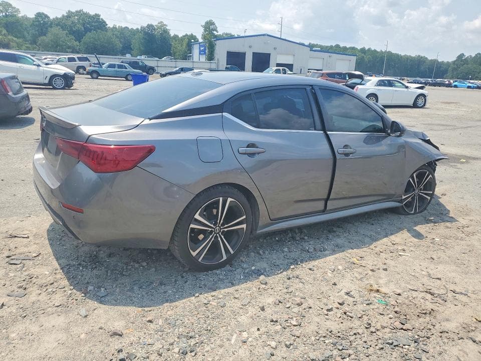 2021 NISSAN SENTRA SR 3