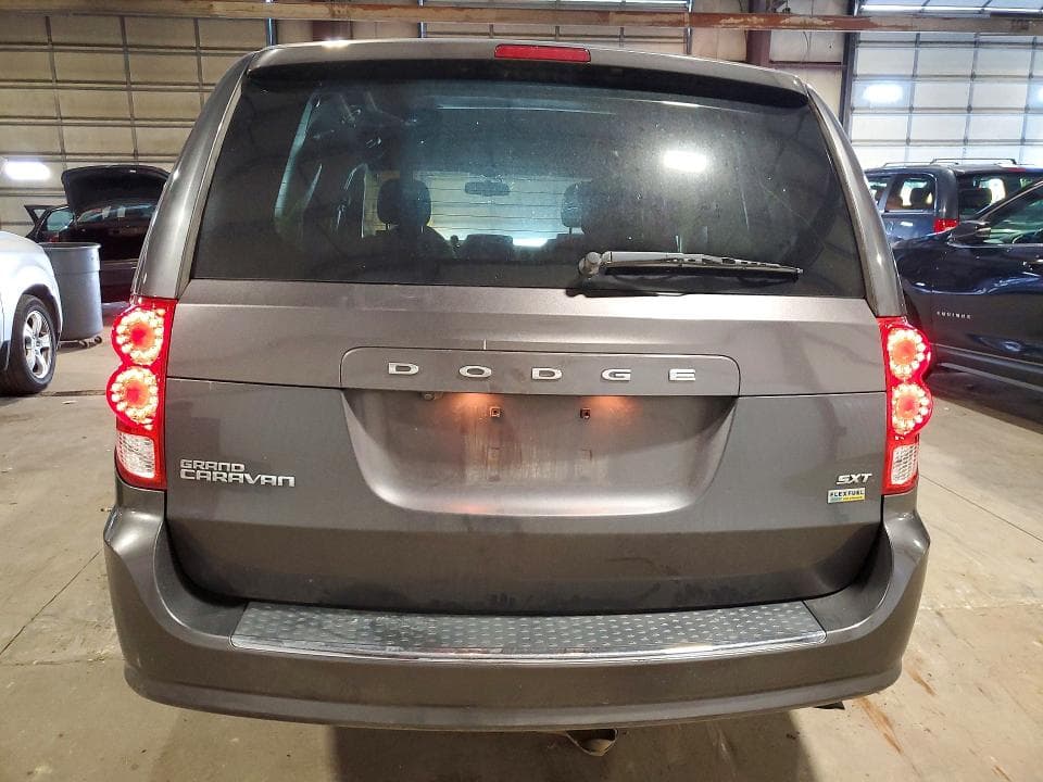 2017 DODGE GRAND CARAVAN SXT 6