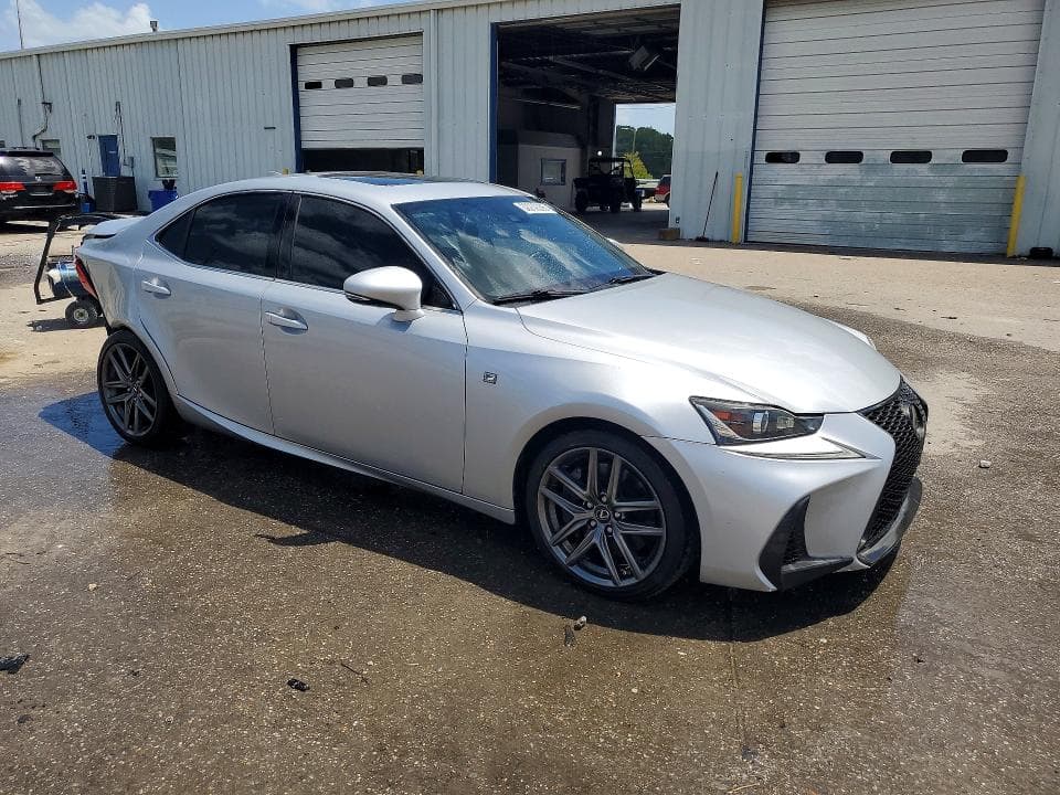 2017 LEXUS IS 200T 4
