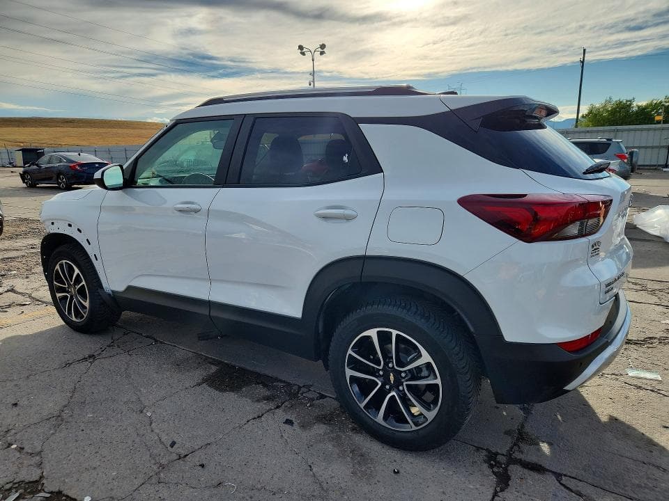 2024 CHEVROLET TRAILBLAZER LT 2
