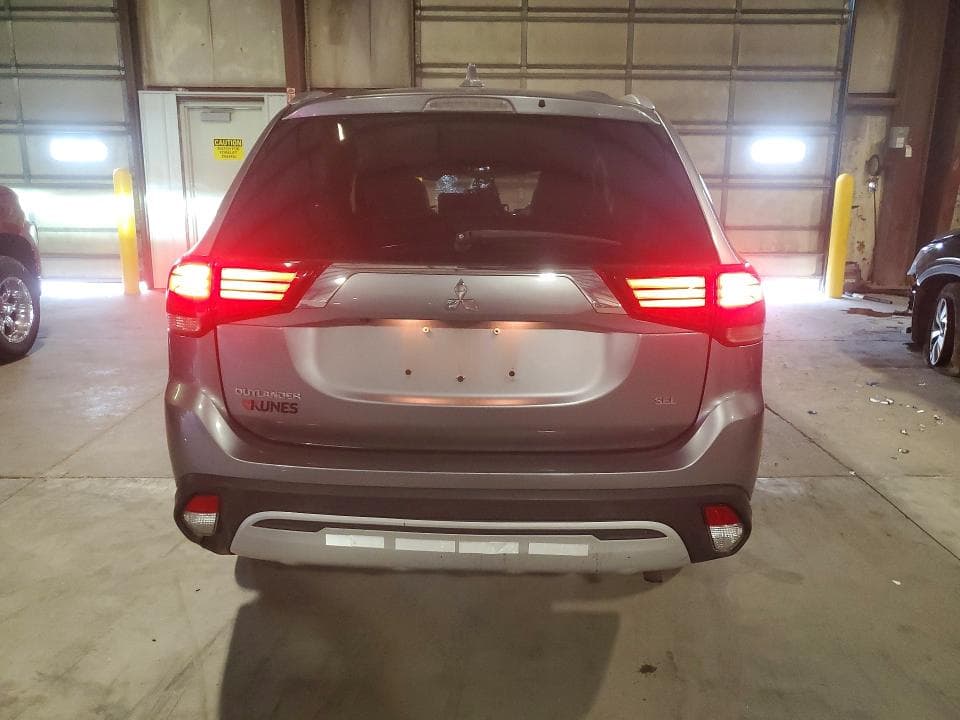 2020 MITSUBISHI OUTLANDER SE 6