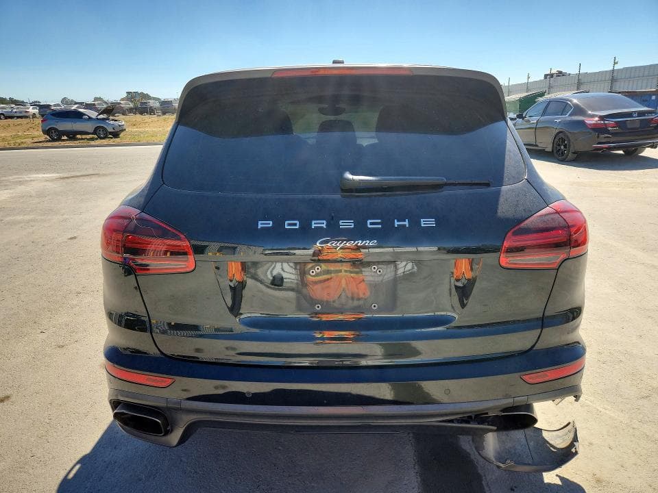 2017 PORSCHE CAYENNE 6