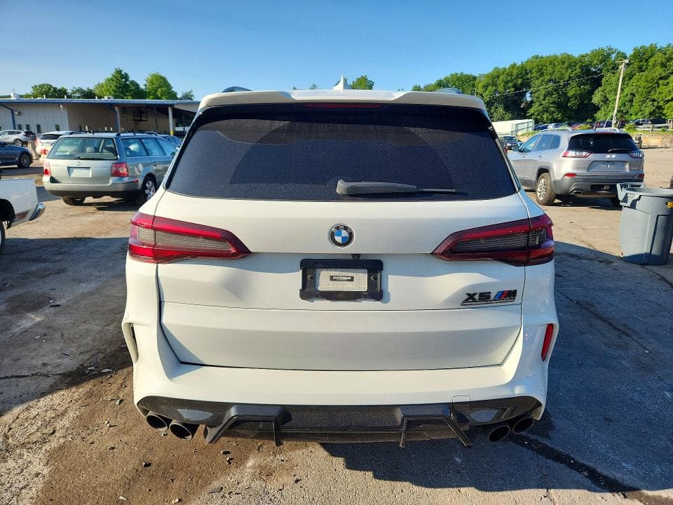 2022 BMW X5 M 6