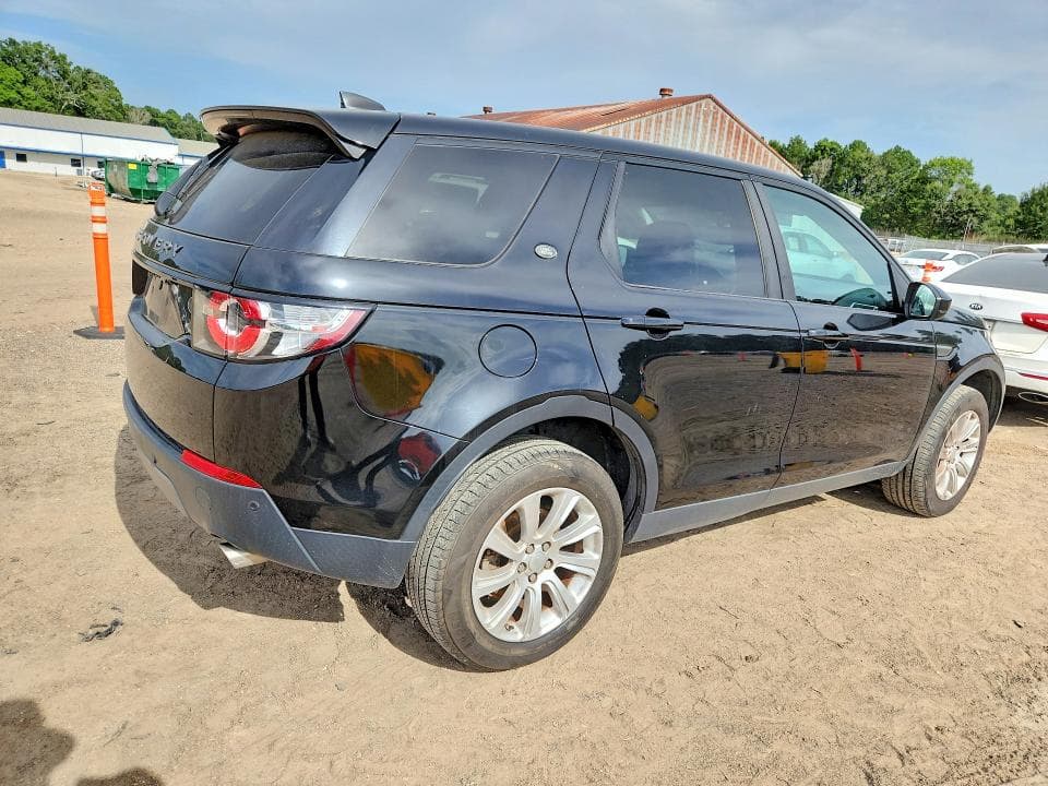 2019 LAND ROVER DISCOVERY SPORT SE 3