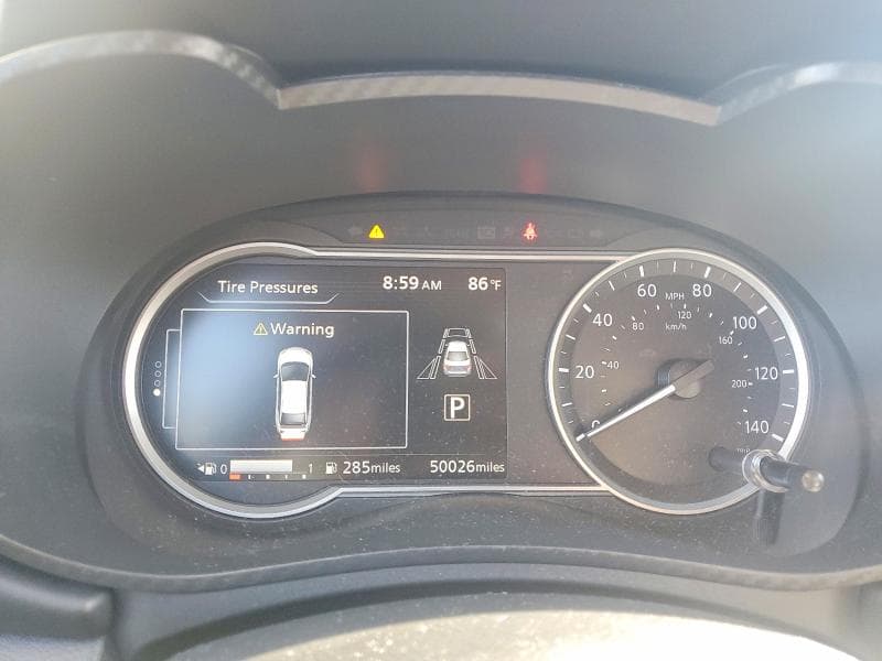 2024 NISSAN VERSA SR 9