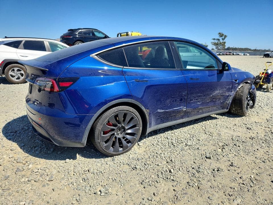 2022 TESLA MODEL Y 3