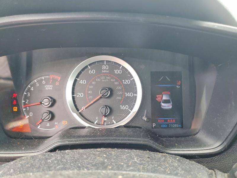 2021 TOYOTA COROLLA SE 9