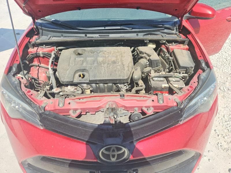 2018 TOYOTA COROLLA LE 11