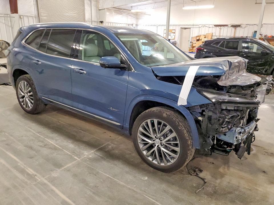 2026 BUICK ENCLAVE AVENIR 4
