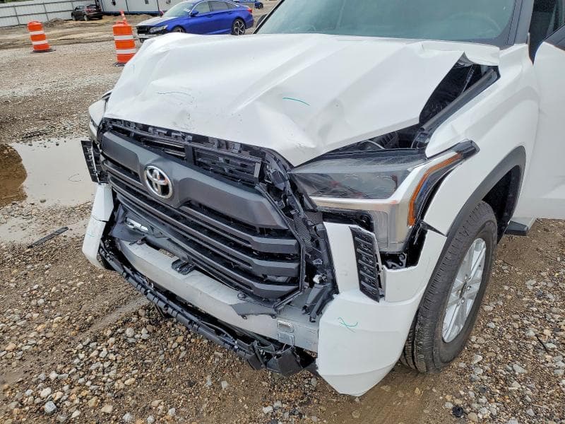 2026 TOYOTA TUNDRA SR5 11