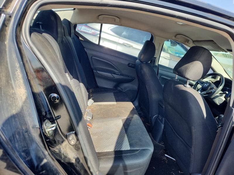 2020 NISSAN VERSA S 10