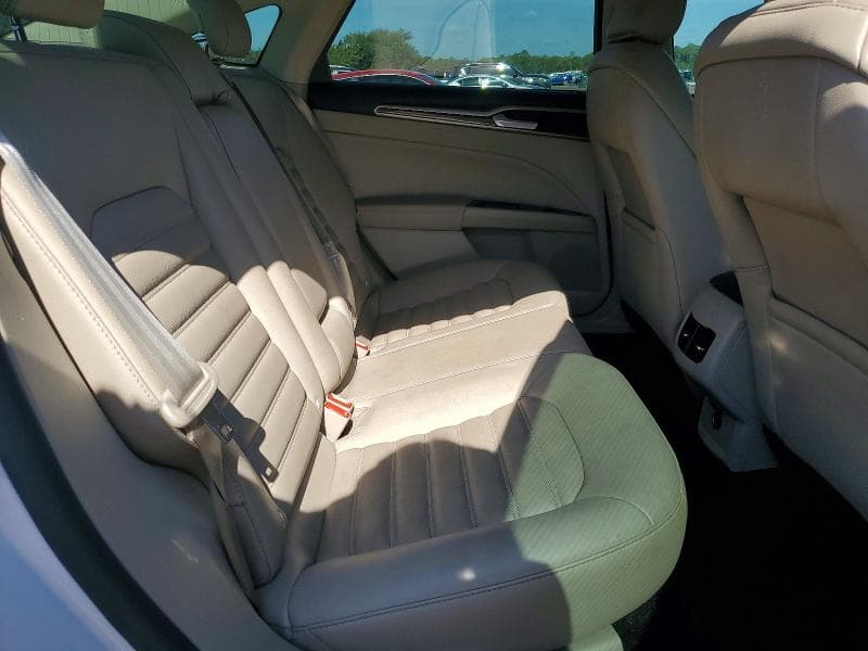 2019 FORD FUSION SEL 10