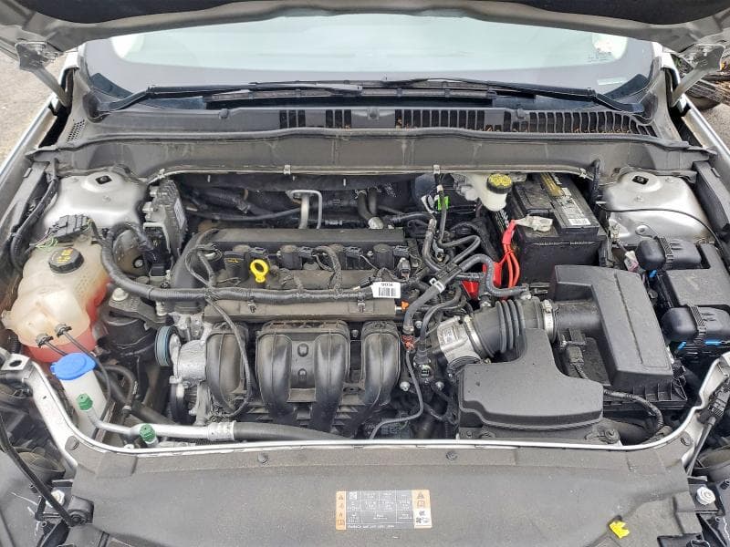2017 FORD FUSION SE 11
