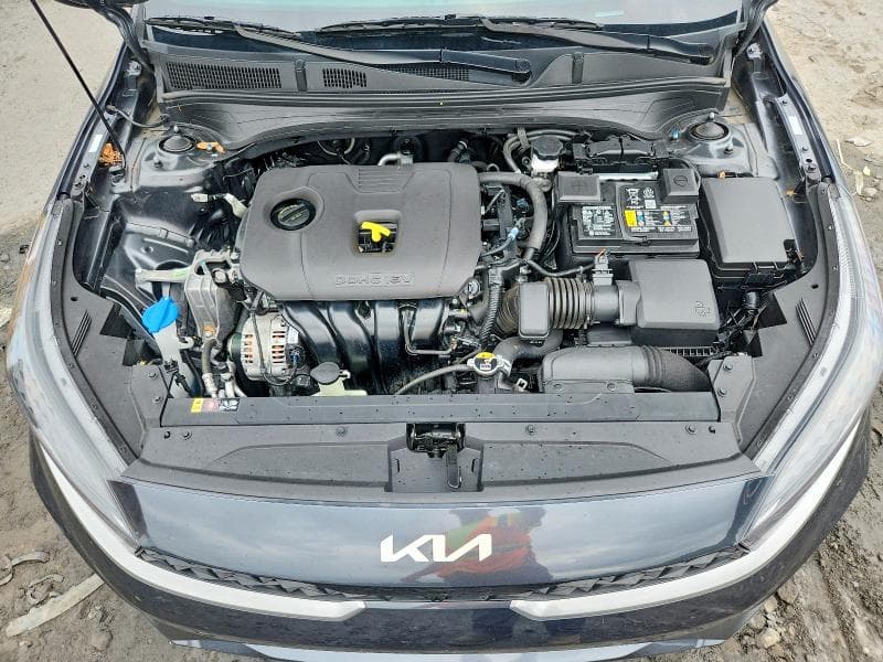 2024 KIA FORTE LXS 11