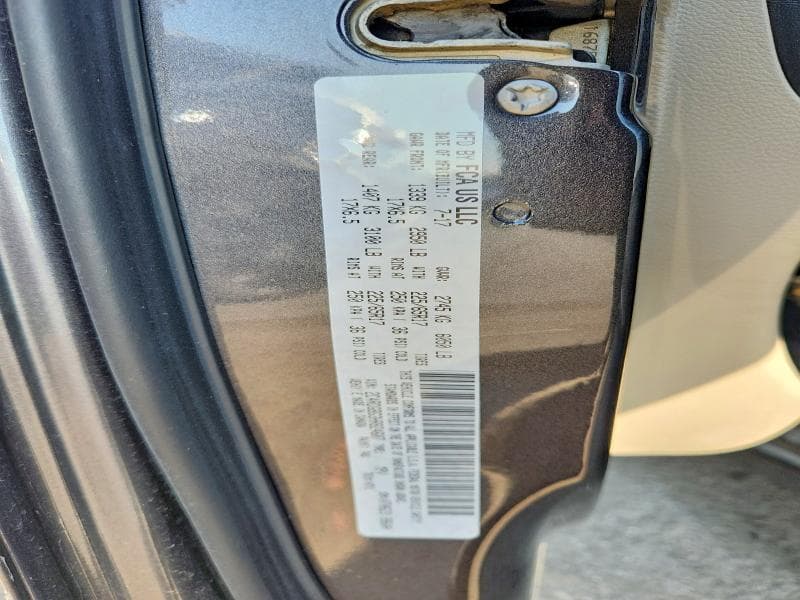 2017 DODGE GRAND CARAVAN SE 14