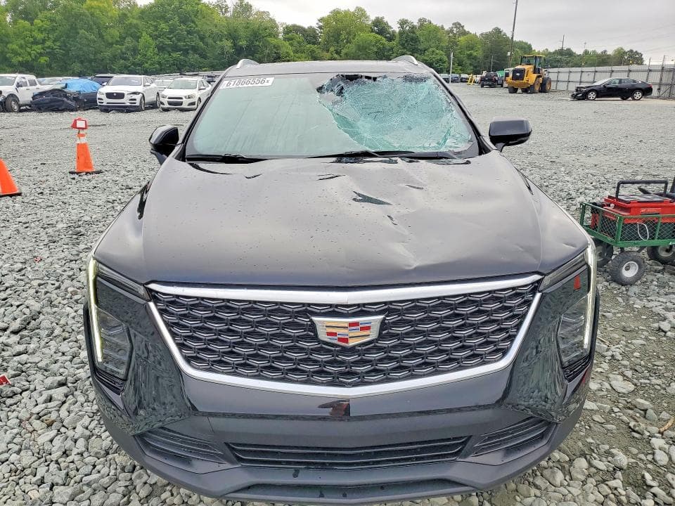 2024 CADILLAC XT4 LUXURY 5