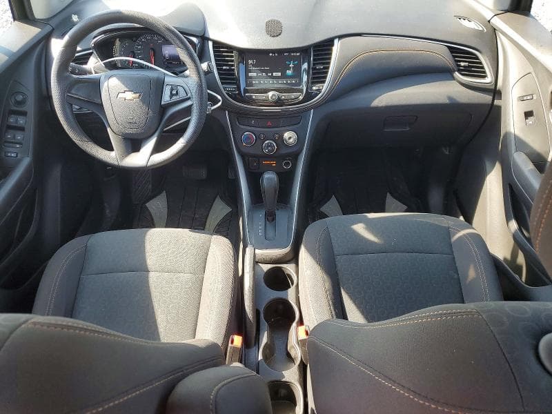 2017 CHEVROLET TRAX LS 8