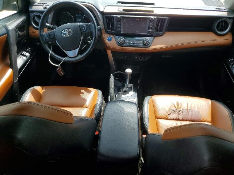 2017 TOYOTA RAV4 HV LIMITED 8
