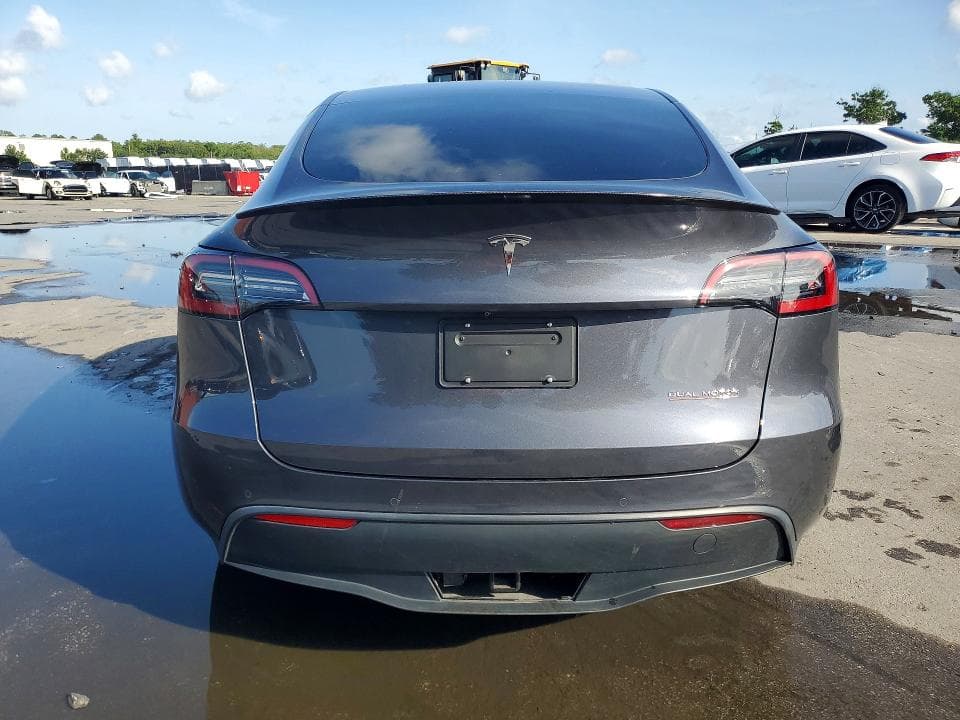 2021 TESLA MODEL Y 6