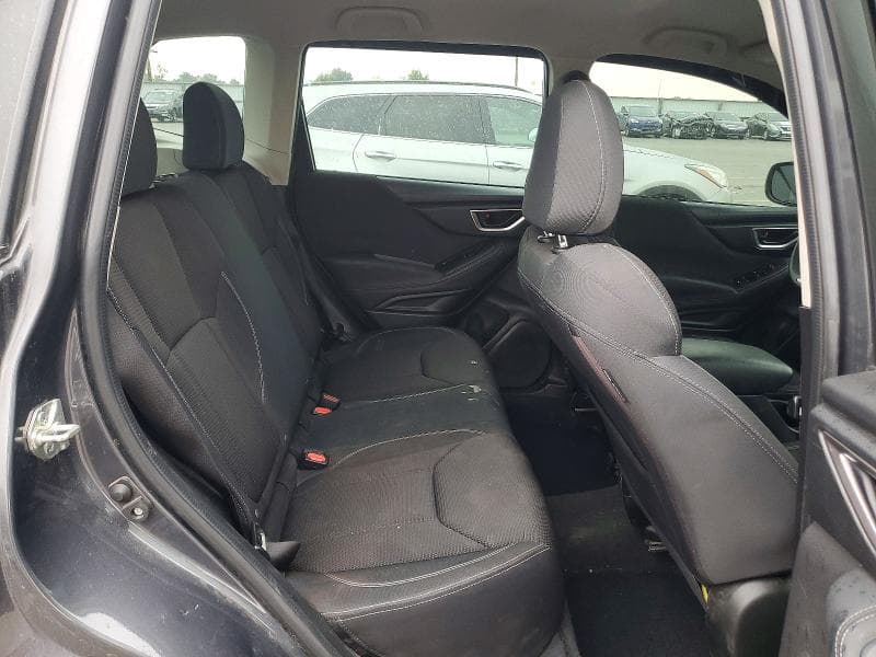 2021 SUBARU FORESTER 11