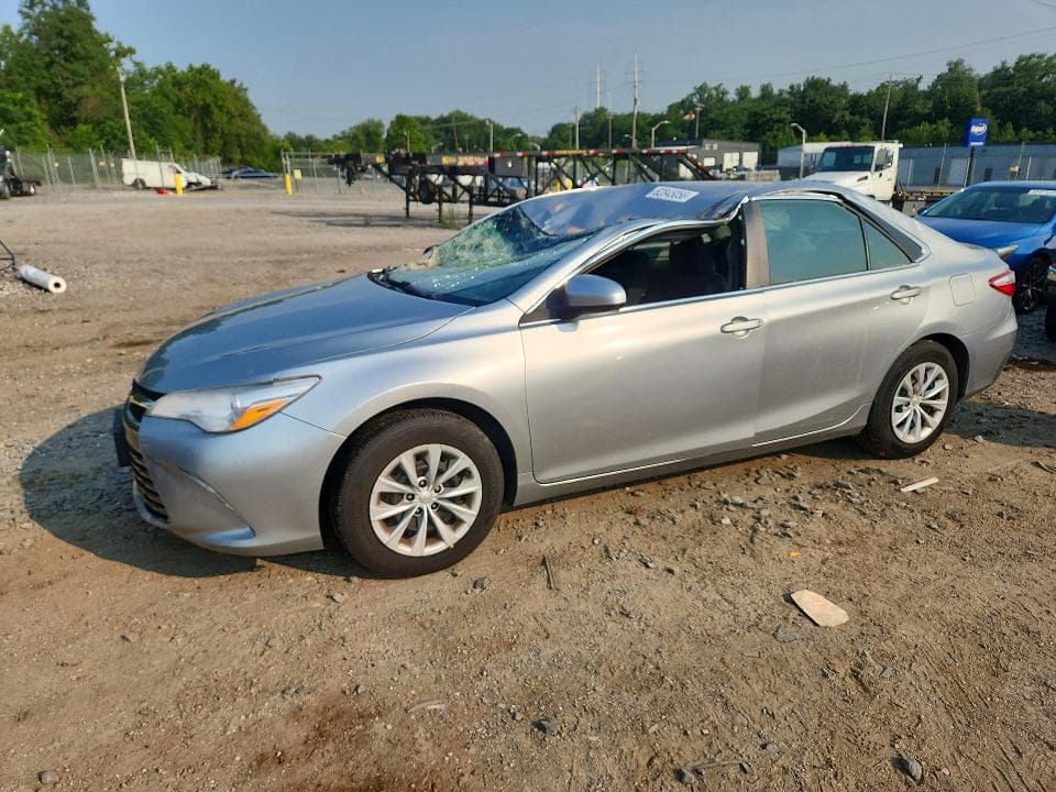 2017 TOYOTA CAMRY LE - 1