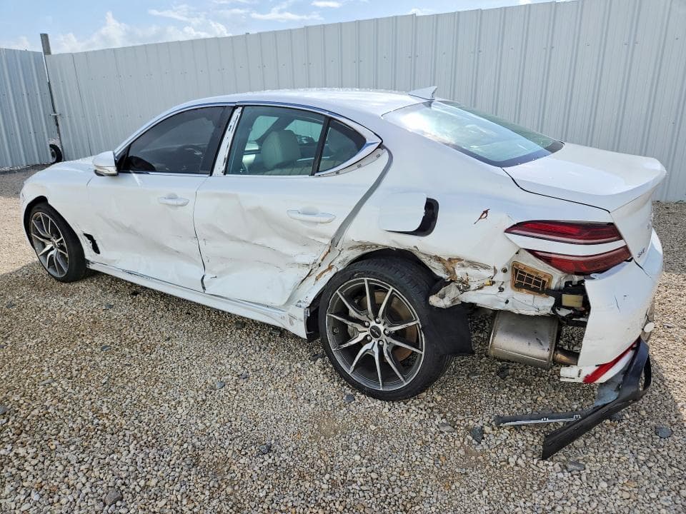 2025 GENESIS G70 2.5T STANDARD 2