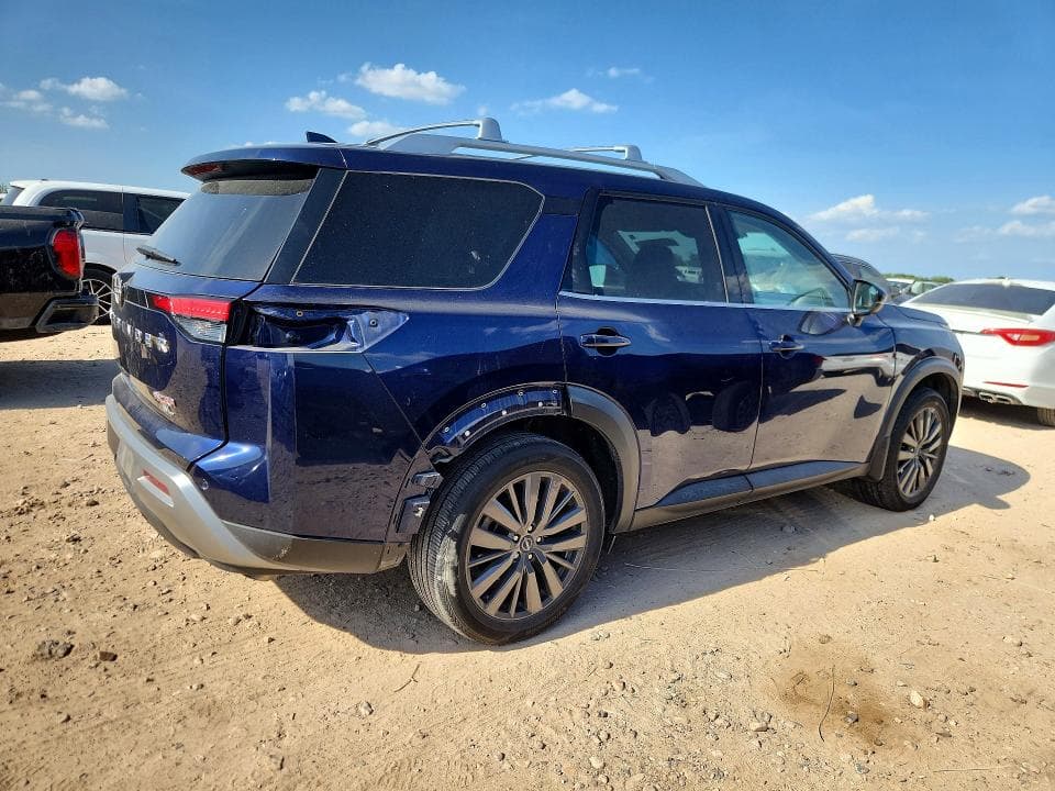 2022 NISSAN PATHFINDER SL 3