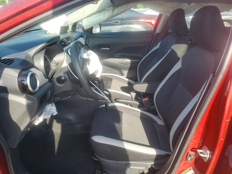 2020 NISSAN VERSA SV 7
