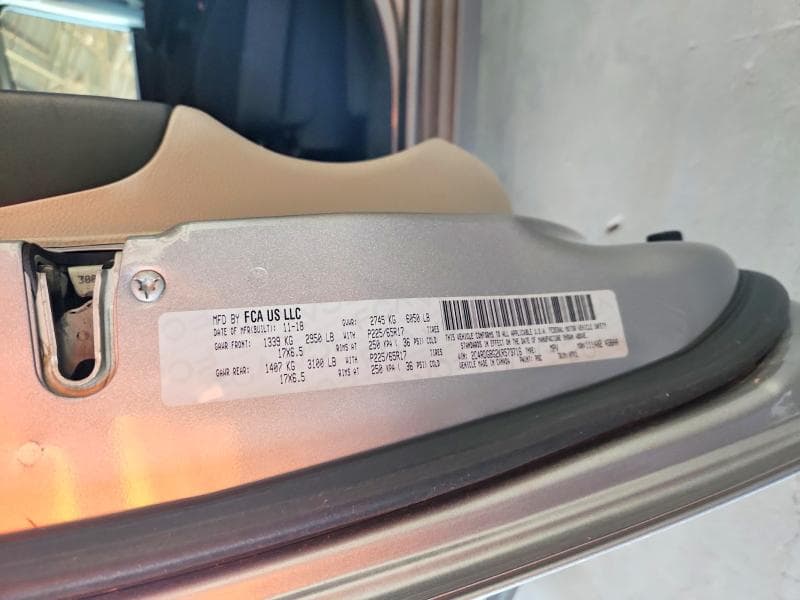 2019 DODGE GRAND CARAVAN SE 14