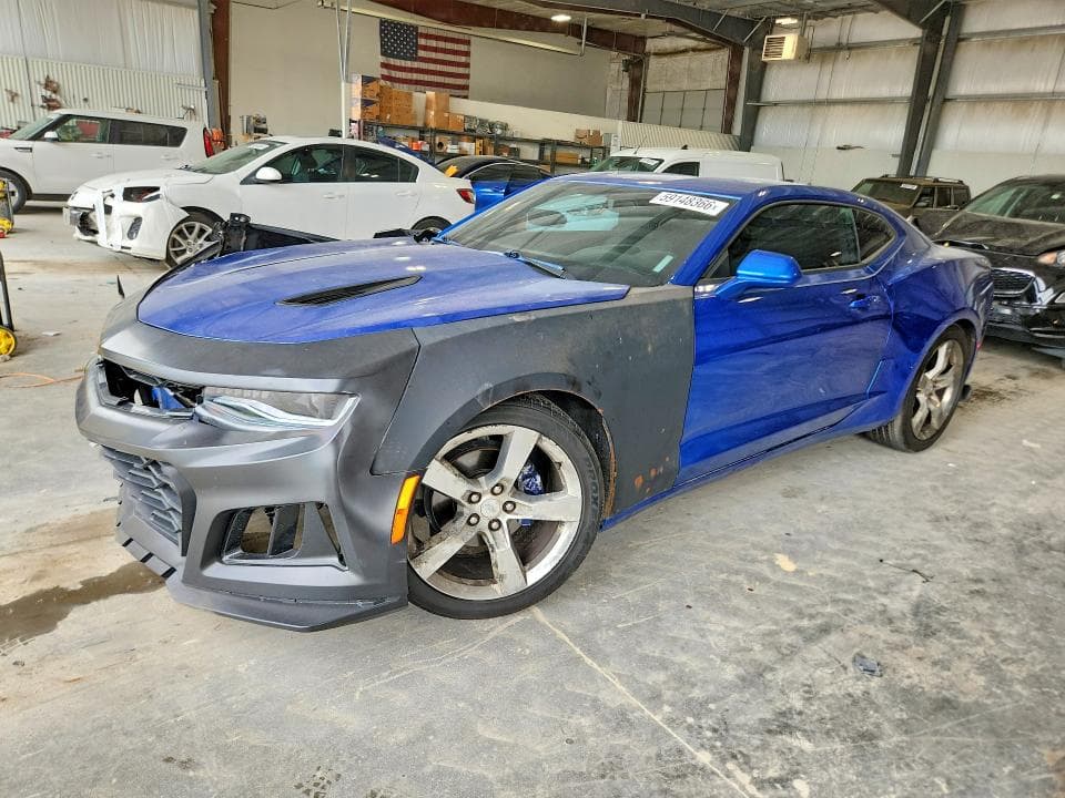 2018 CHEVROLET CAMARO LT - 1