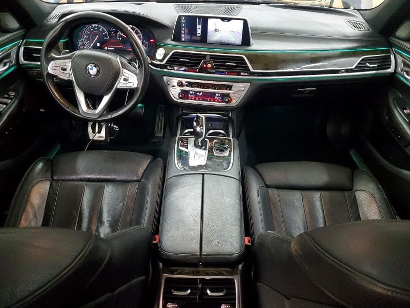 2019 BMW 740 I 8