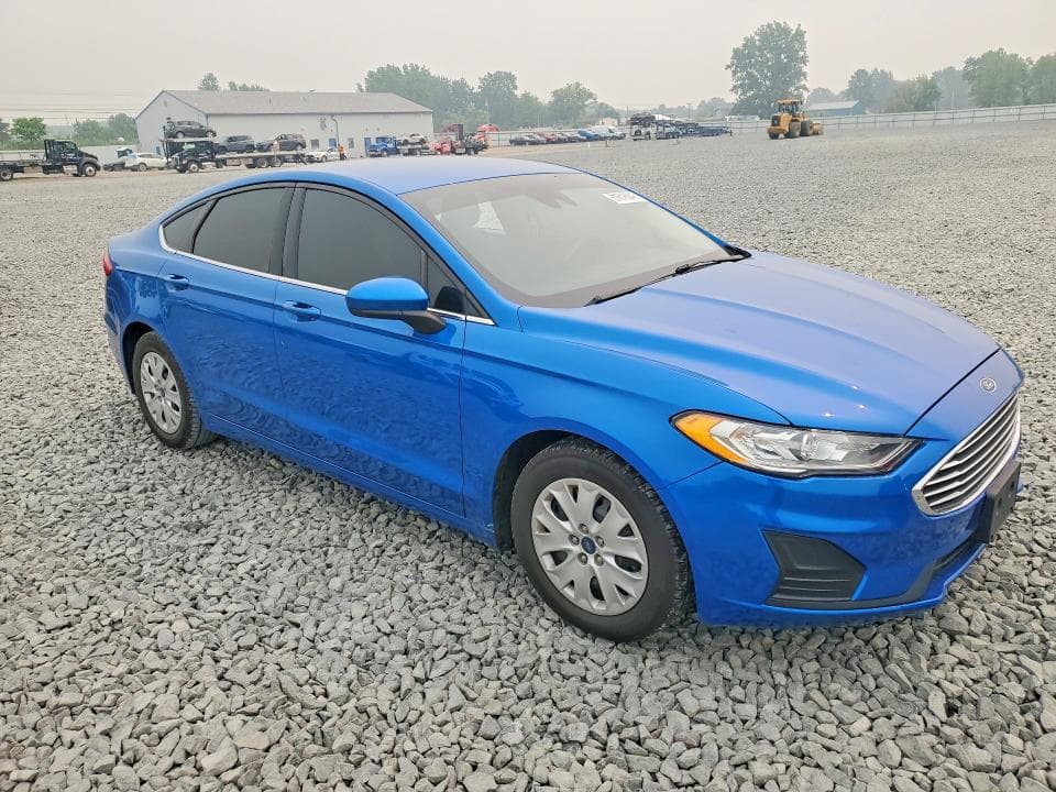 2019 FORD FUSION S 4