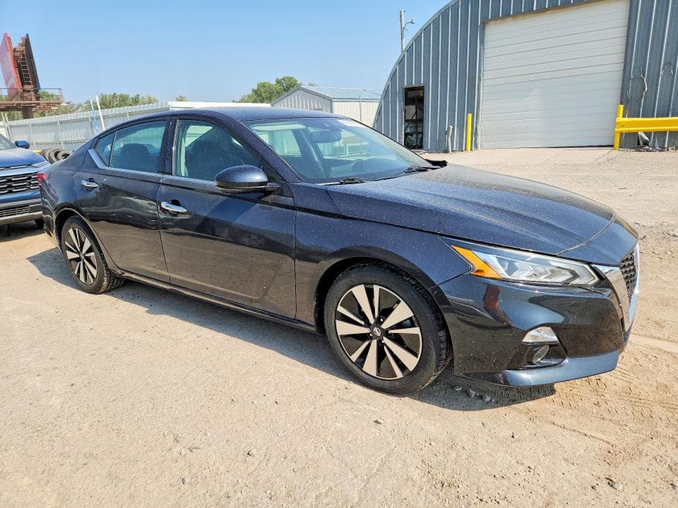 2020 NISSAN ALTIMA SL 4