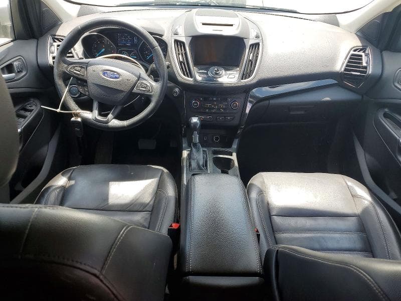 2017 FORD ESCAPE TITANIUM 8