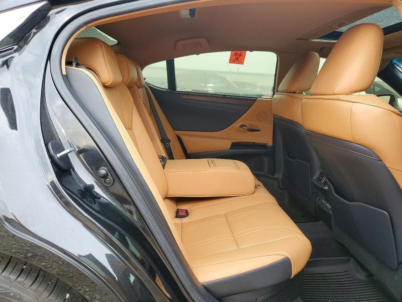 2023 LEXUS ES 300H ULTRA LUXURY 10