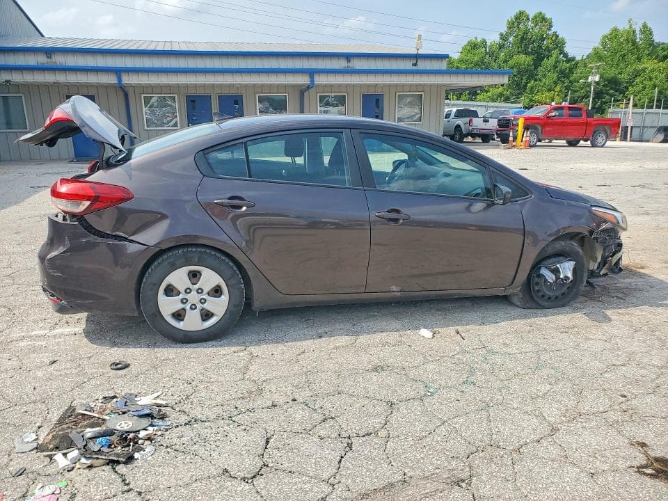 2017 KIA FORTE LX 3