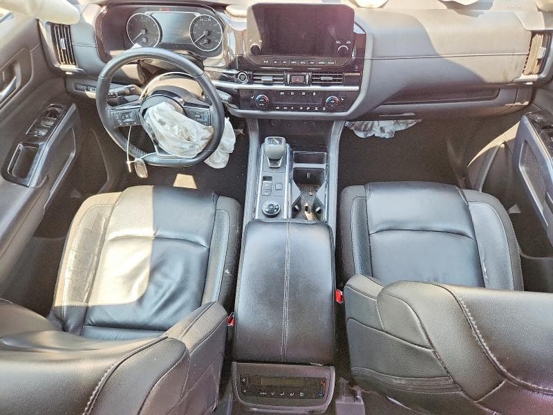 2023 NISSAN PATHFINDER SL 8
