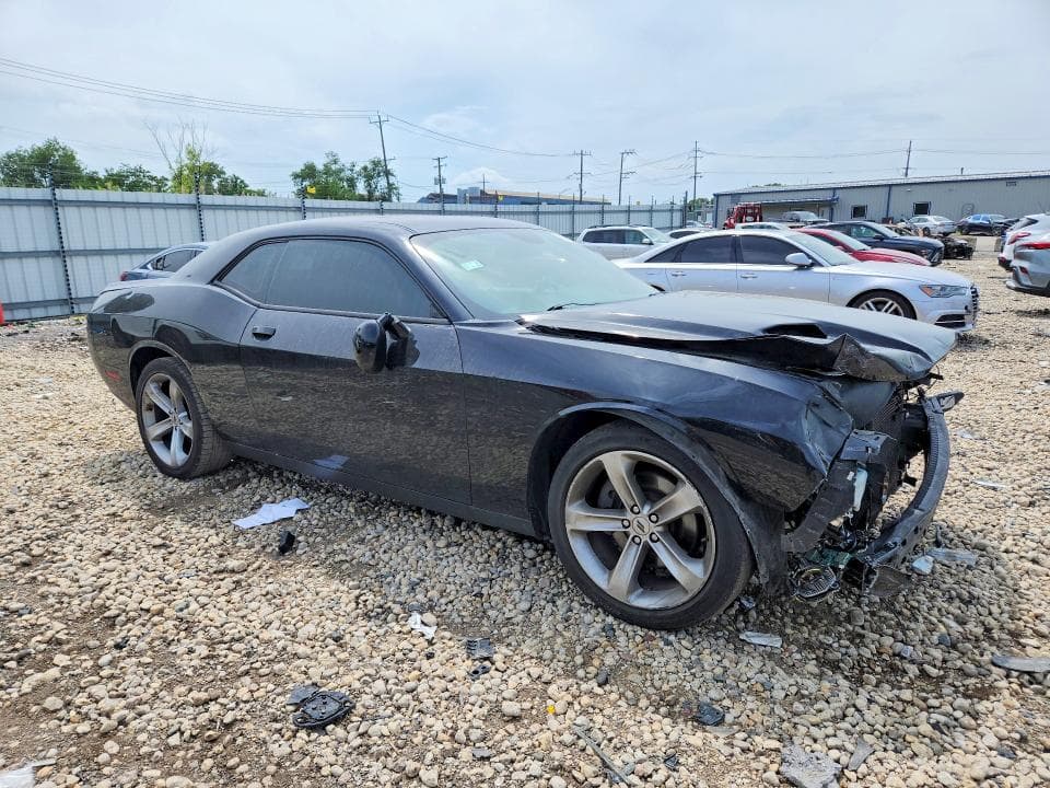 2018 DODGE CHALLENGER SXT 4