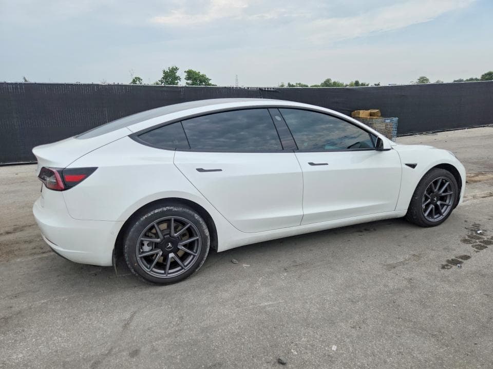 2022 TESLA MODEL 3 3