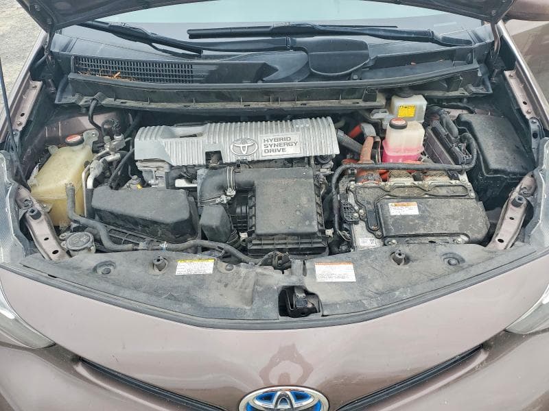 2017 TOYOTA PRIUS V FOUR 12