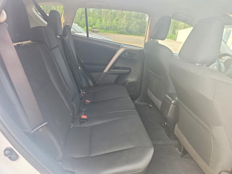 2018 TOYOTA RAV4 LE 11