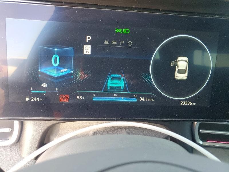 2024 HYUNDAI ELANTRA SEL 9
