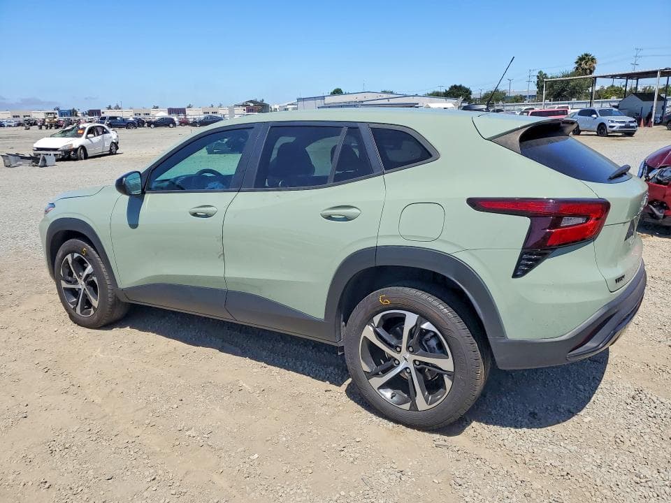 2024 CHEVROLET TRAX 1RS 2