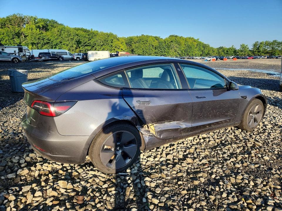 2023 TESLA MODEL 3 3