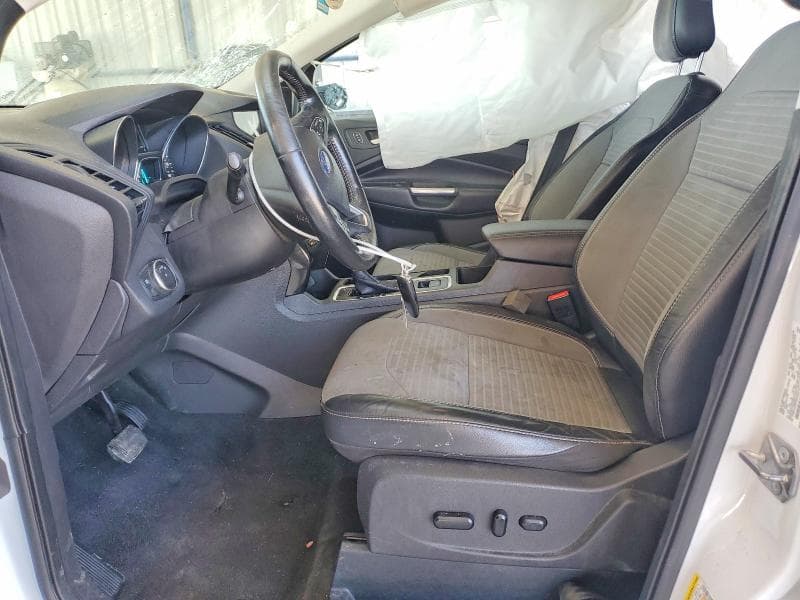 2019 FORD ESCAPE SE 7
